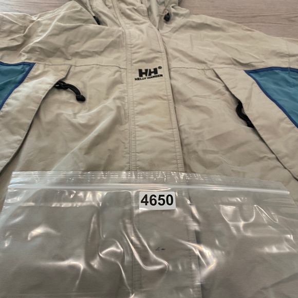 Helly Hansen Helly Tech Jacket Men's Small Waterproof - Picture 9 of 9